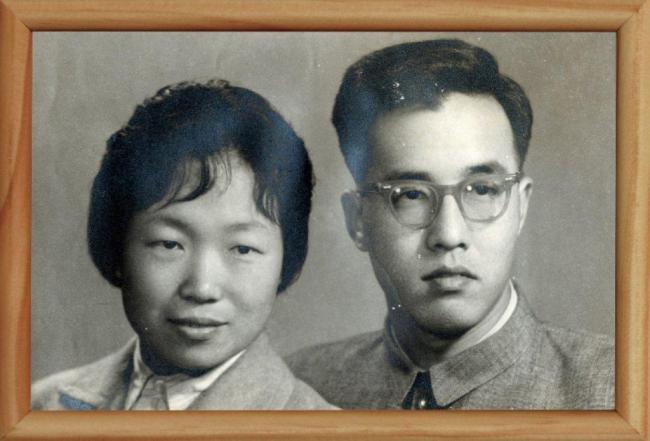 上海老夫妻无后代 临走前捐出500万 善举温暖人心
