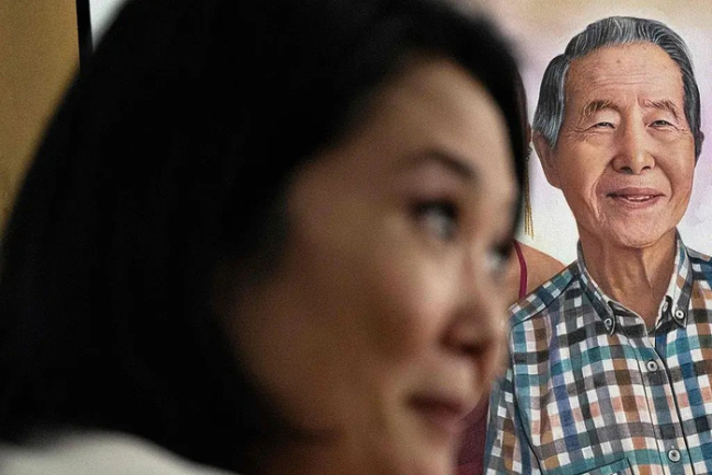 总统女儿成第一夫人,又成总统