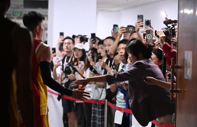 媒体:中国男篮需要一次破而后立 沉默与反思