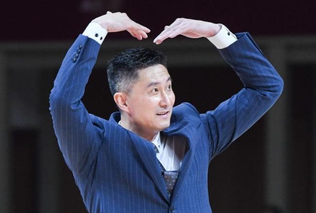 杜锋被曝下课 广东男篮换帅引热议
