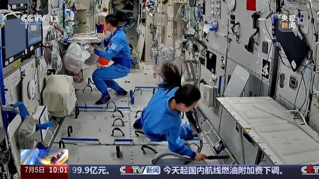 神二十三乘组完成在轨“体检” 监测生理变化