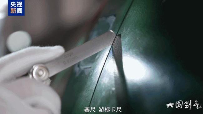 实拍火箭军极限条件训练 练就战时从容应对