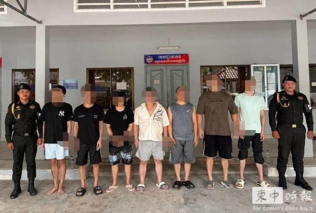 7名中国男子在柬被抓 收缴大量手机
