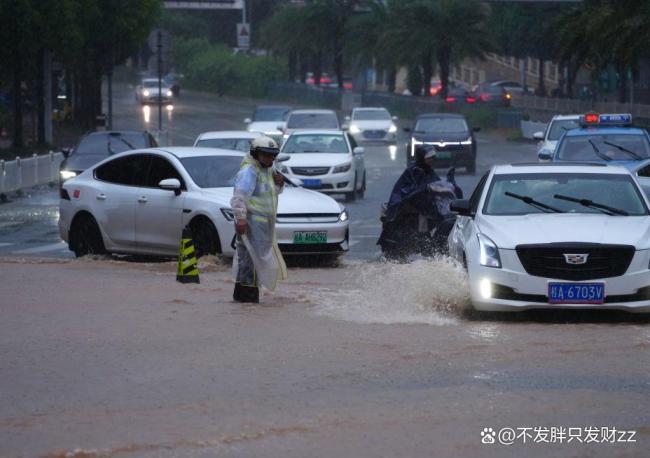 广西3天灌下1年的雨 暴雨引发水库溃坝危机