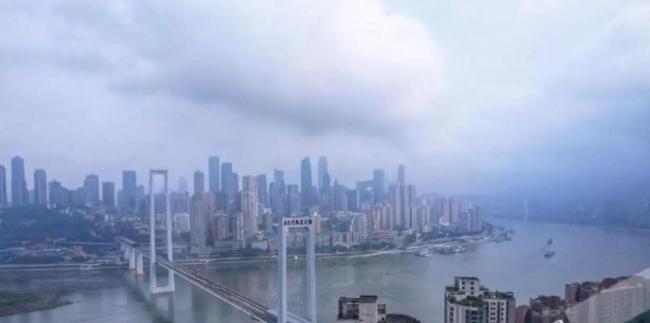山西网友被重庆高温热到怀疑人生 雨季过后或迎猛热