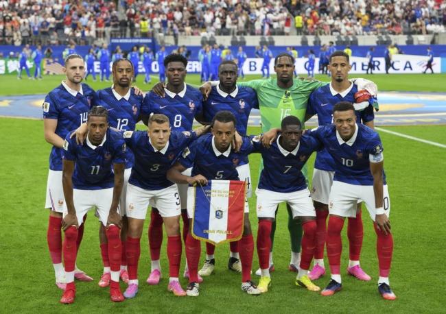 世界杯：西班牙2-0法国！时隔16年进决赛 亚马尔造点、姆巴佩哑火 斗牛士军团再创辉煌