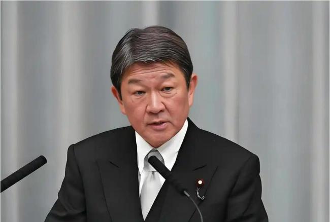 为非法“裁决”张目，日本掉进自己挖的坑，专家解析为何日方言论等同放弃相应海洋主张 ！