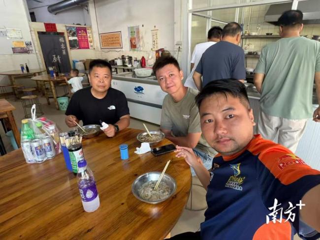 广东摩友驰援广西称一直骑也不会累