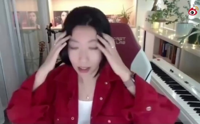 曲婉婷自曝患乳腺癌 抗癌之路困难前行