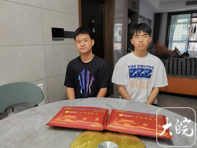 兄弟俩高考仅差2分双双考上国防科大