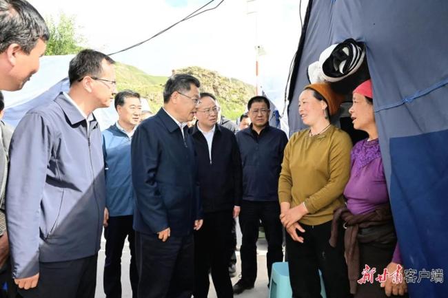 甘肃省长表扬麻当镇党委书记 危难时刻显担当