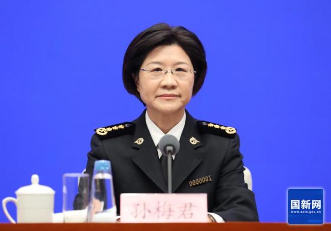 海关总署:异宠不可宠 萌宠也不萌