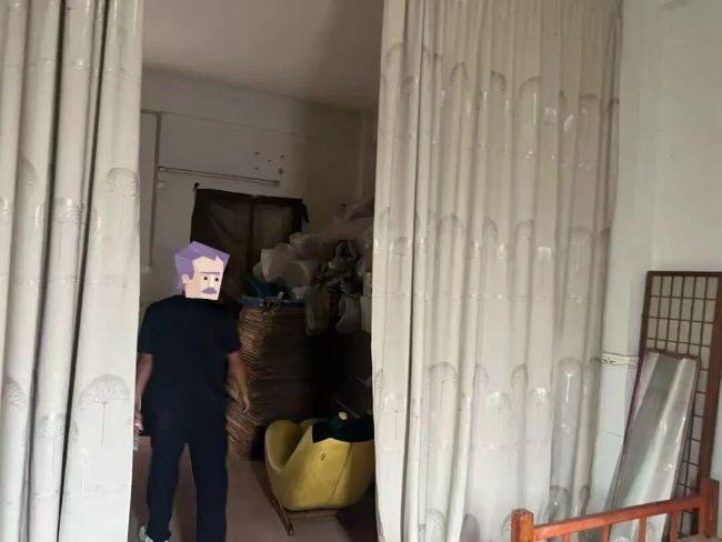 2人在出租屋卖淫嫖娼被行拘5日