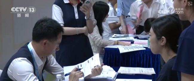 这些就业服务助毕业生找到合适工作