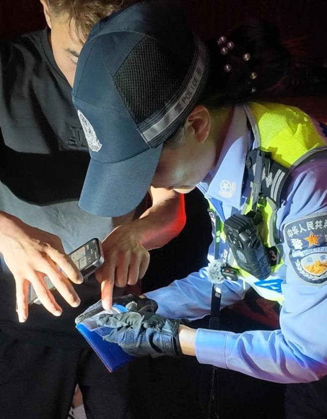 走近济南交警庞漪 直爽背后的坦荡与担当