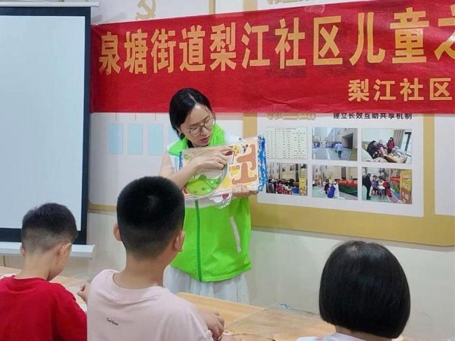 男子为还百万欠款每天跑16小时外卖