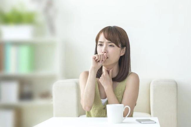 晒背泡脚这2个错90%的人都在犯 别让“养生”变伤身