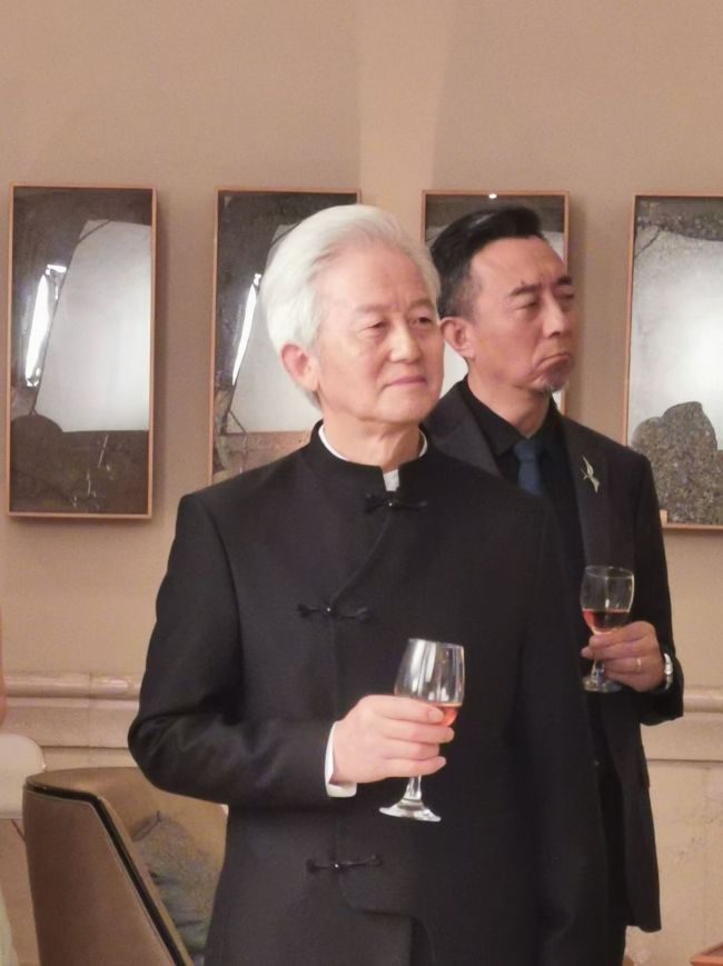 AI冲击下短剧演员掀起改行潮 真人剧面临转型压力