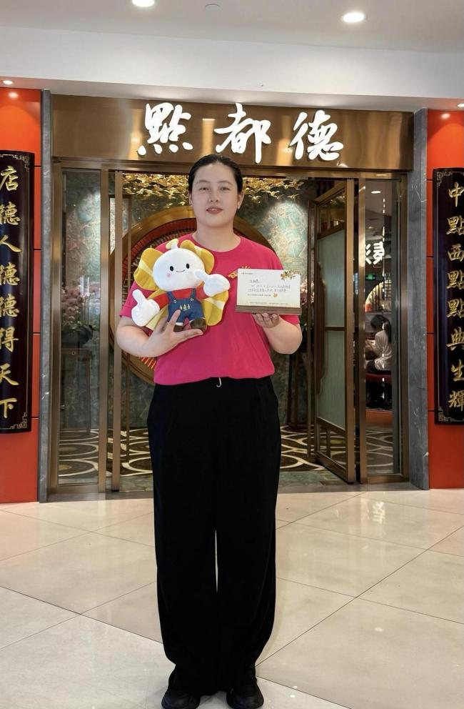 90后店员一顿饭的工夫救回一条命 善举温暖人心