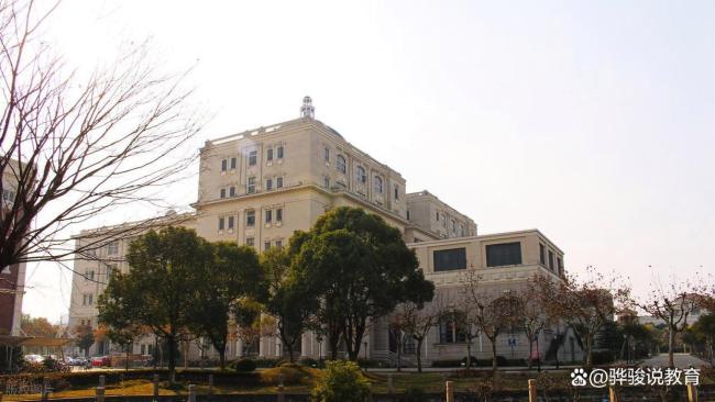 兴伟学院回应上海首轮志愿仅1人投档