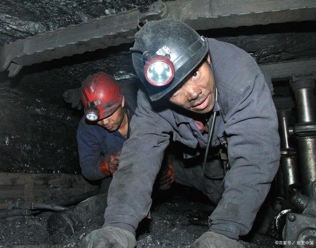 山西发布新规严禁劳务派遣工下井 终结派遣用工乱象