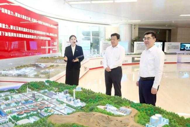 中国五矿董事长与广州市长会谈 深化地企合作共谋发展