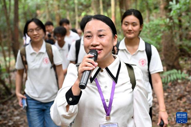 85后讲解员让厚重历史变得鲜活 初心不改传长征精神