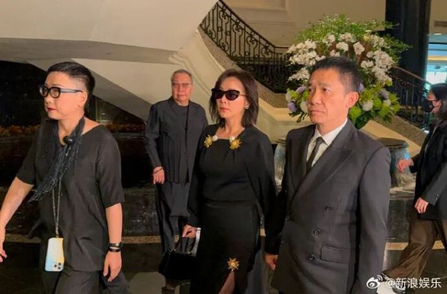 众星现身施南生追思会 影坛送别传奇女性