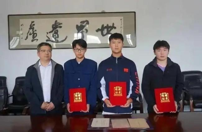 辱骂捐赠日军罪证少年者被警方传唤，警方启动保护并行政立案