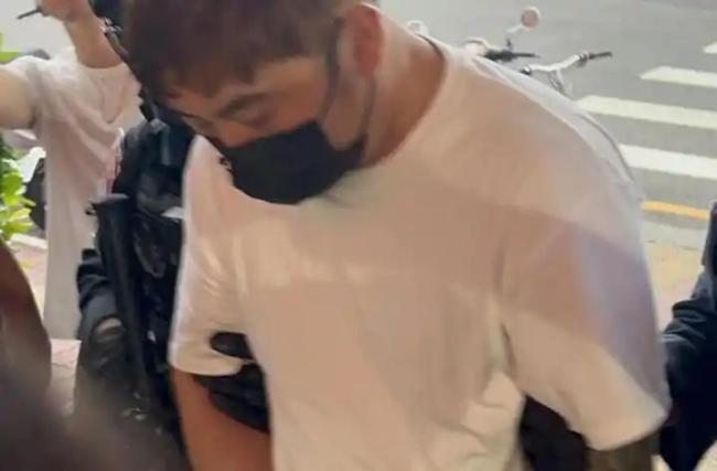 56岁富商在自家豪宅被杀害 离职员工行窃起杀心