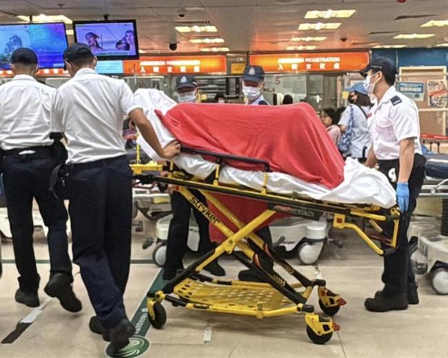 香港警方通报21岁男子遭持刀袭击