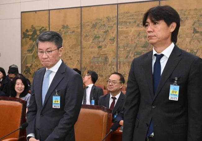 韩国警方突袭搜查韩国足协 调查高层干预选聘疑云
