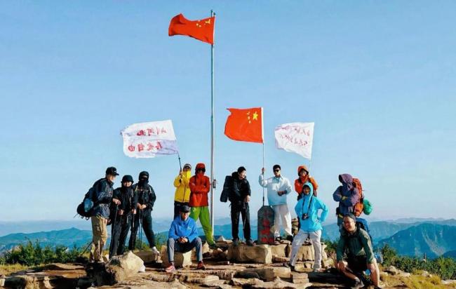 南太行山失联女孩山下吃早餐不实