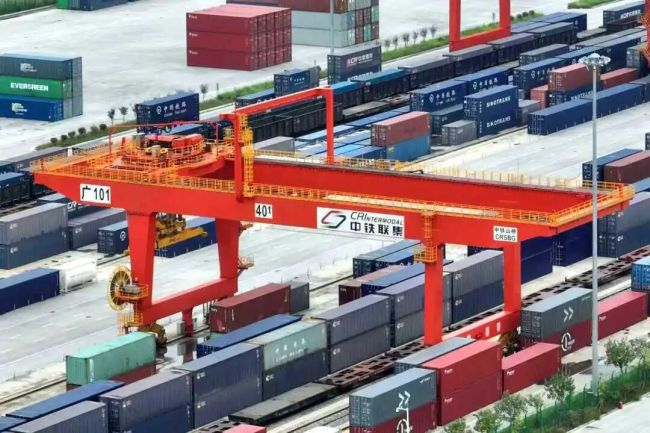 10万台中国空调坐着火车去欧洲 应对欧洲高温需求