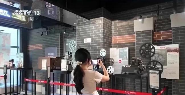 银幕之外 千亿级市场全面爆发 “电影+”激活发展新动能