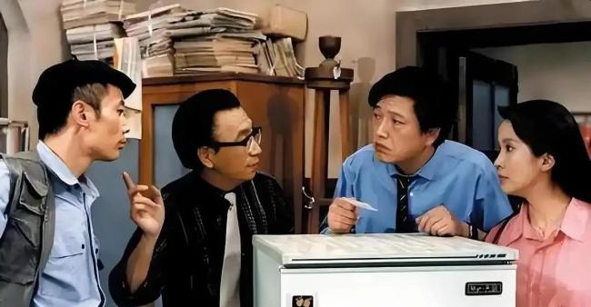 秦焰37岁才踏入影视圈 一生演绎多个经典角色