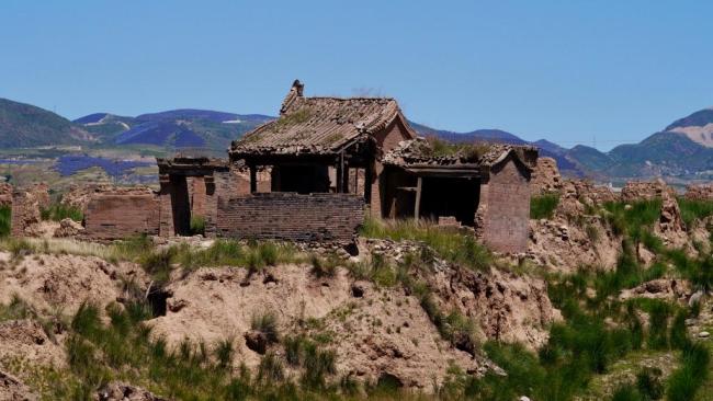 河北蔚县古壁画遭盗窃与损毁 保护重担亟待解决