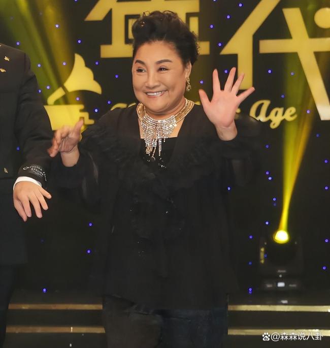 72岁台湾女星入狱后病逝，生前被渣男欺骗背债千万，命运悲惨无儿女 歌坛大姐大晚年坎坷