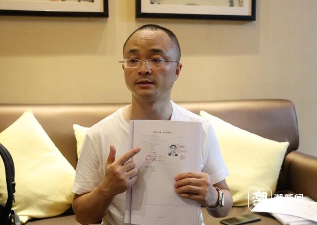 弟弟举报哥哥案母亲不允许出庭作证 身份争议成焦点