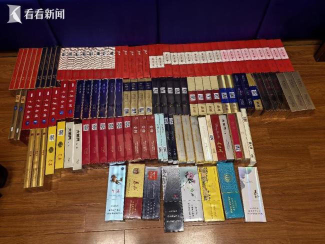 男子戴蘑菇帽偷130余条香烟 掩耳盗铃终被抓