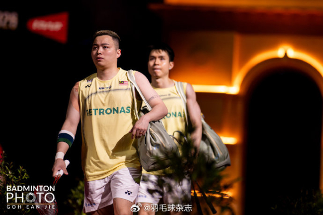 谢苏组合掀翻卫冕冠军徐金组合，时隔3年再进世锦赛男双决赛