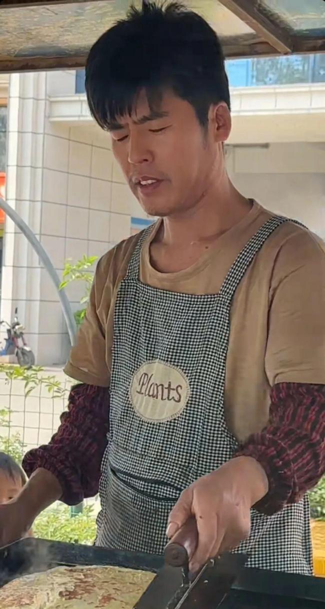 网红“粥饼伦”名下3家公司已注销