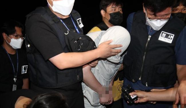 韩警方称郑某主动报案或为干扰调查 嫌疑人已被捕