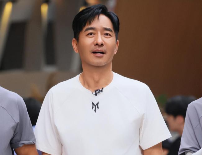 披荆斩棘 哥哥们的舞台与笑料齐飞
