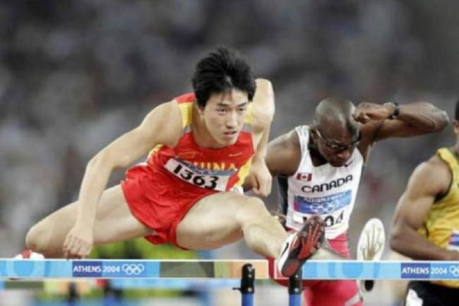 吴柳芳：我连二选一的机会都没有 退役冠军的无奈选择