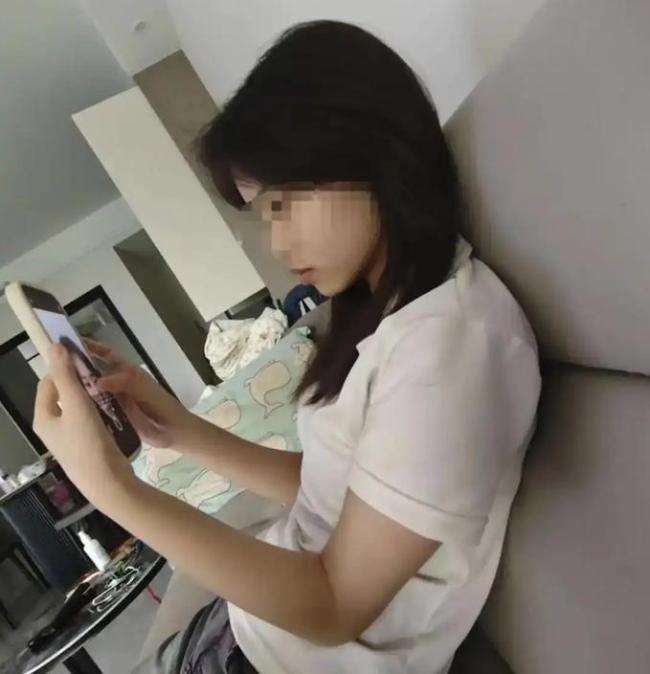 女孩车祸离世后遗失手机遭他人刷机 家属悲痛放弃寻找