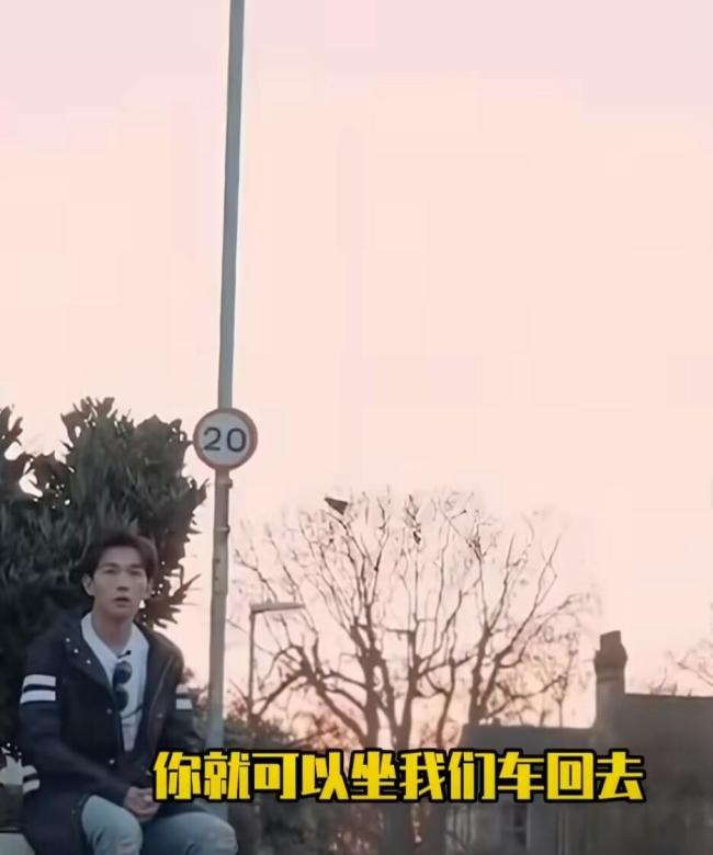 花少2被爆料大量未播细节 成年人的假客气真计较全揭秘