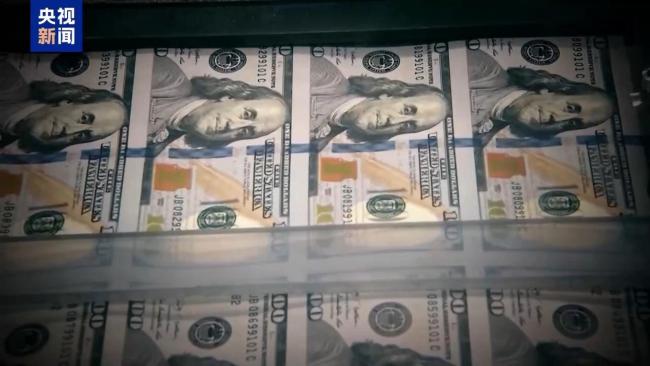 多重风险共振全球金融资产安全受威胁 黄金避险需求激增