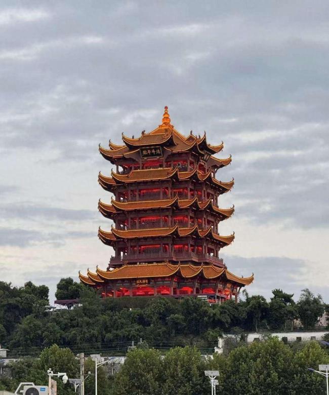 美股休市 科技股反弹