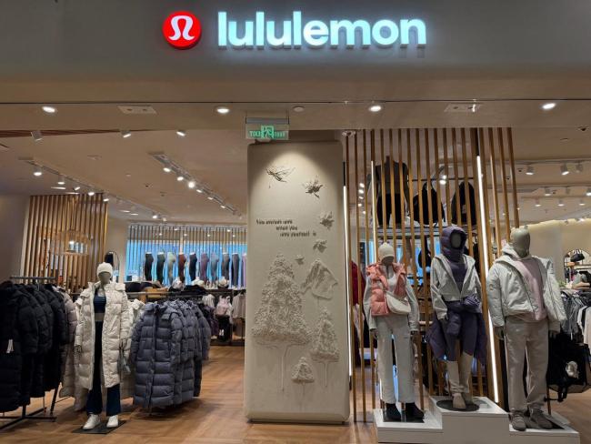 lululemon在中国卖不动了